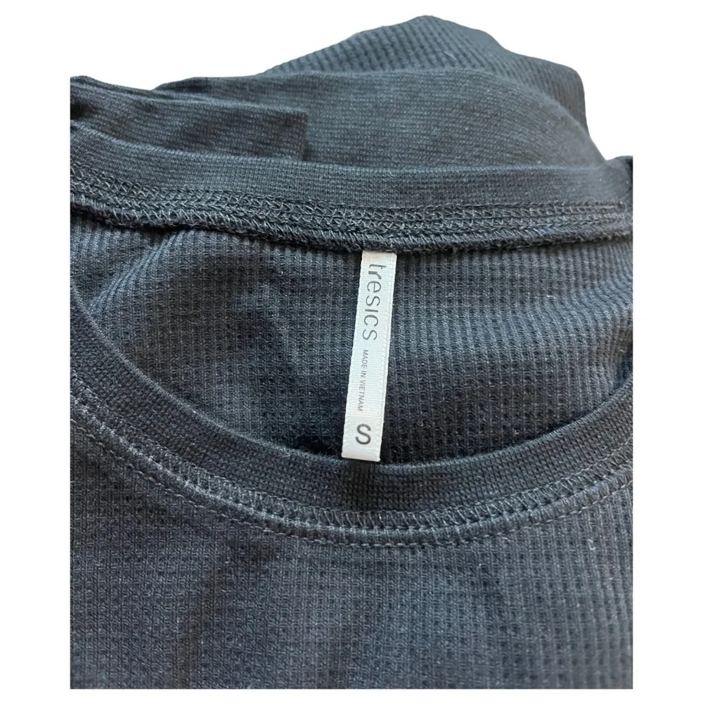 Tresics Top Waffle Thermal Long Sleeve Round Neck Fitted Basic Black Small - Picture 10 of 10